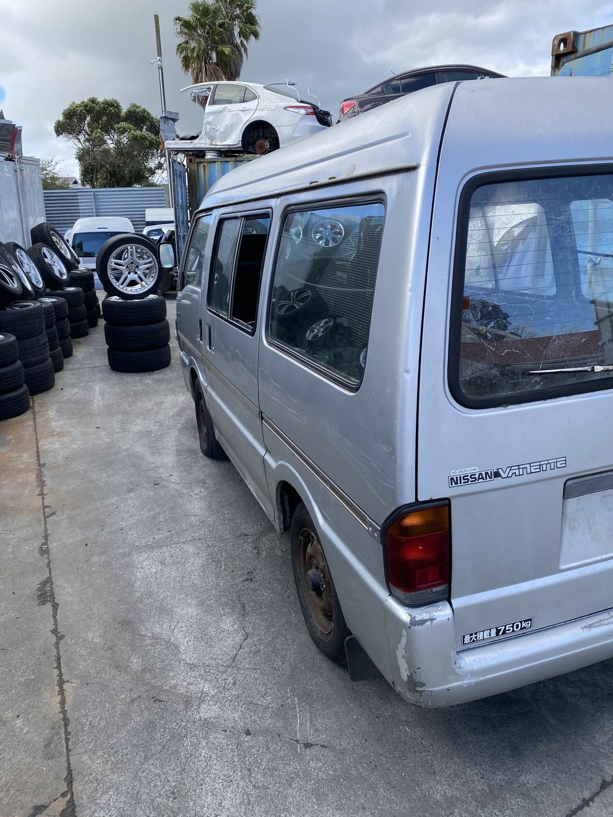 1997 Nissan Vanette SS88HN Dismantling For Parts