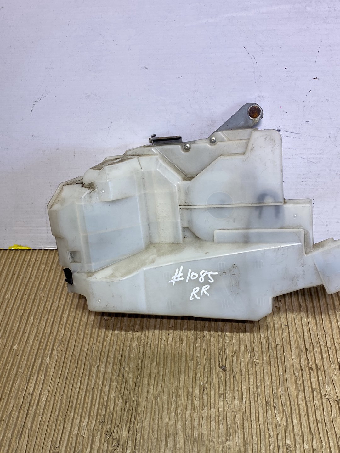 2011 Mazda Premacy CWEFW- Right Rear Lock Actuator PN: see photos