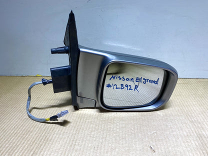 2006 Nissan Elgrand E51 - Right Door Mirror PN: 7 wires