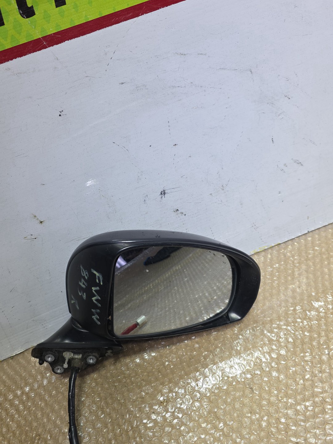 2009 Used Toyota Prius - Right Door Mirror PN: 7 wires