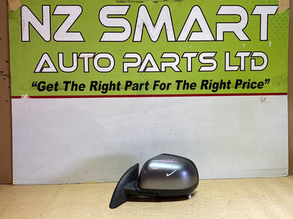 2013 Nissan Leaf AZE0 - Left Door Mirror PN: 5 wires