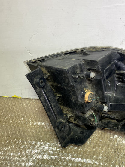 2007 Mazda MPV- Right Taillight PN: L206-51170