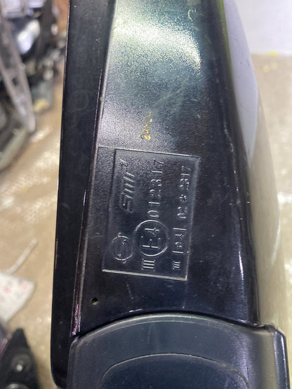 2015 SsangYong XLV- Right Door Mirror PN: 5 pin