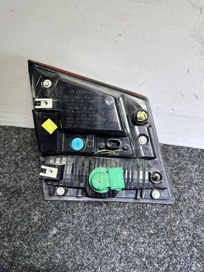 2014 Dodge Journey - Right Tailgate Light