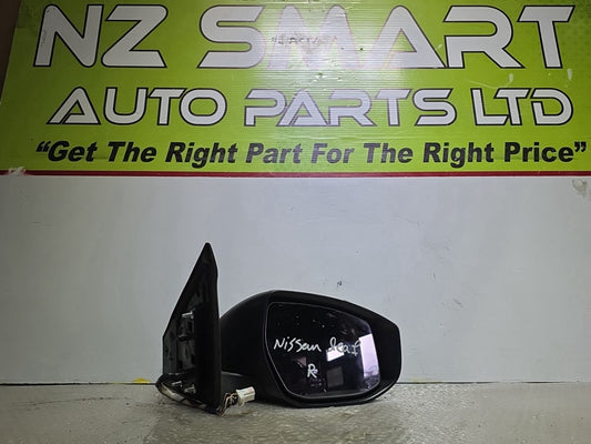 2014 Nissan Leaf- Right Door Mirror PN: 9 wires