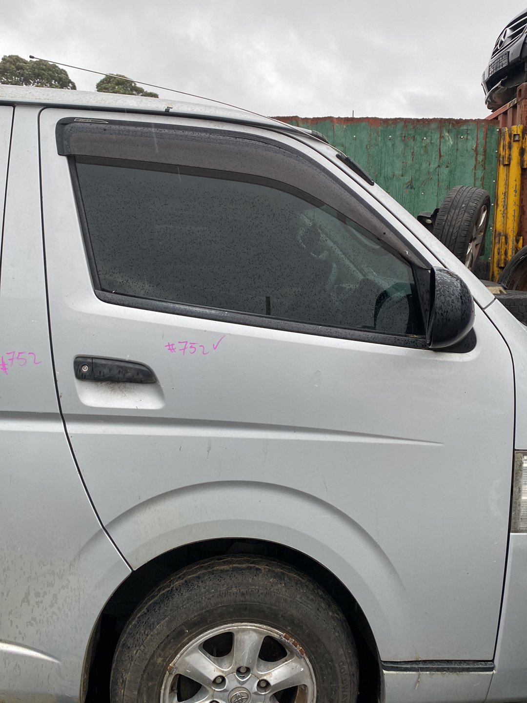 2010 Toyota Hiace TRH200 Dismantling For Parts