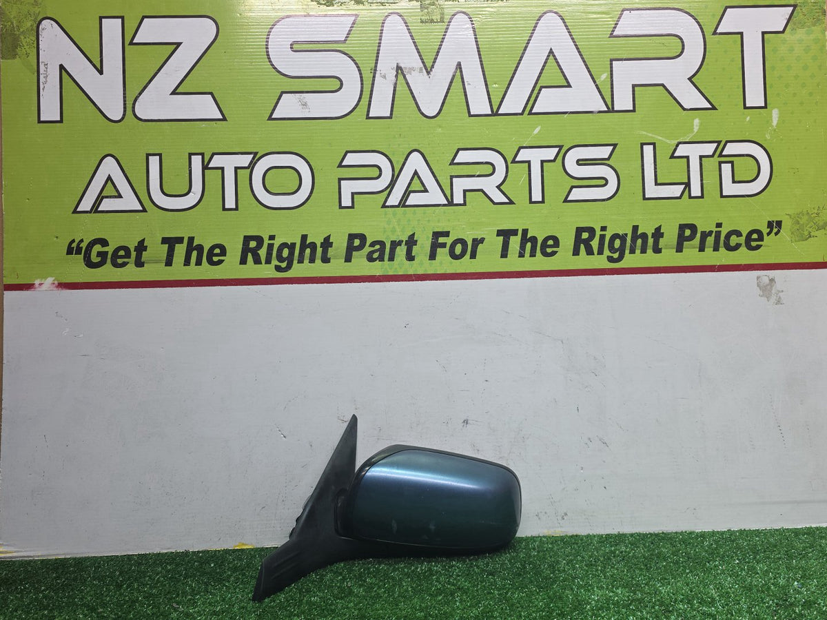 2006 Subaru Impreza - Left Door Mirror PN: 3 wires