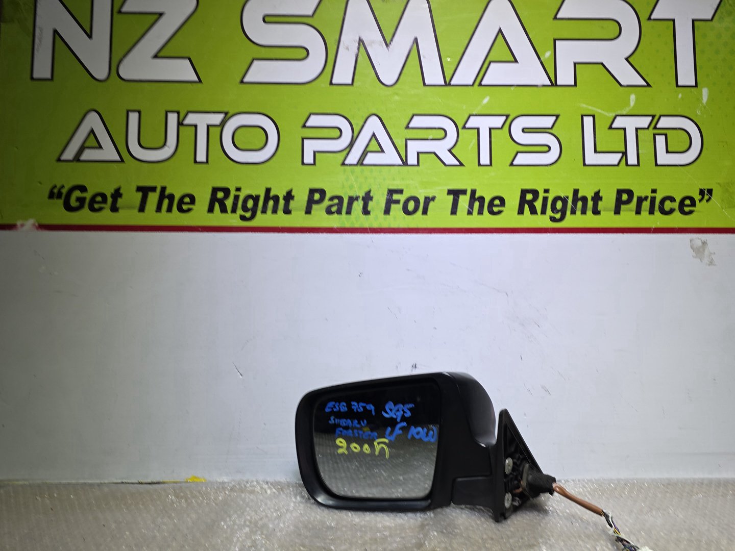 2005 Subaru Forester- Left Door Mirror PN: 10 wires