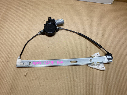 2010 Mazda Axela - Right Front Window Regulator/Motor