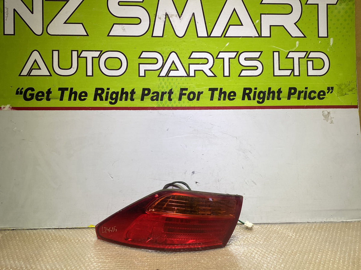 2008 Nissan Bluebird - Right Taillight PN: 26550EW00A