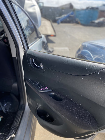 2013 Nissan Pulsar Dismantling For Parts