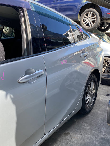 2017 Toyota Prius ZVW50 Dismantling For Parts