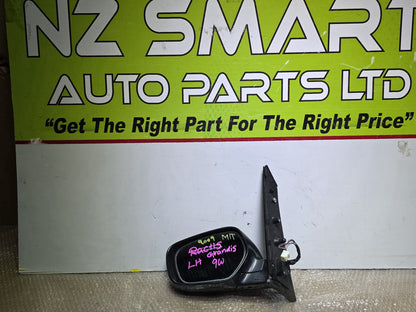 2009 Mitsubishi Grandis- Left Door Mirror PN: 9 wires