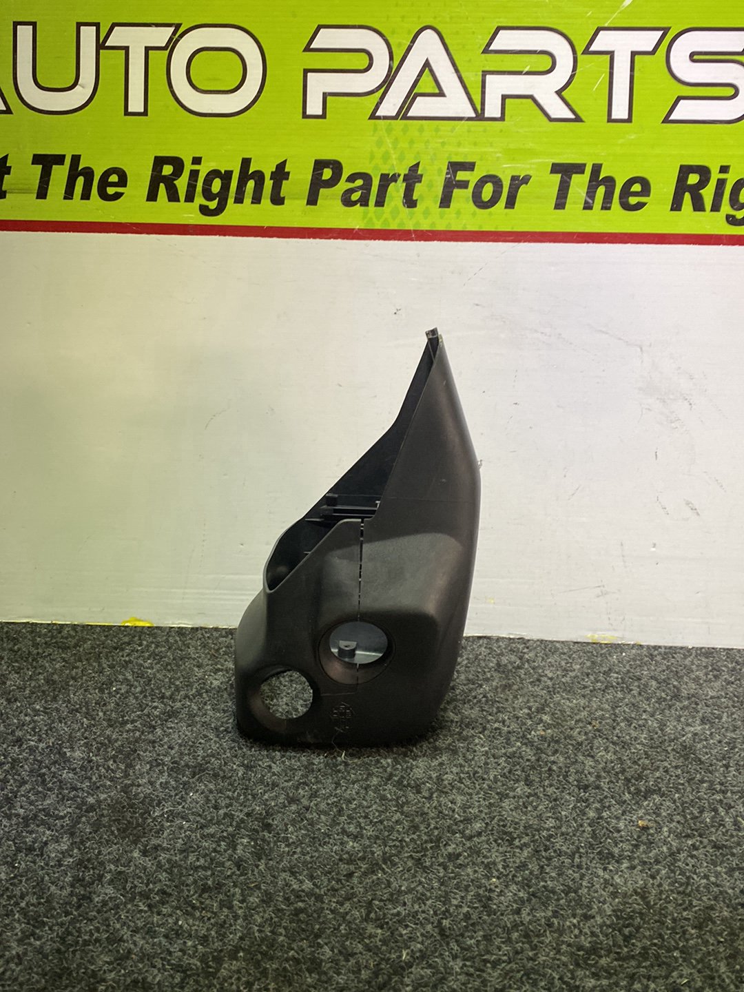 2004 Suzuki Swift - Steering Column Shroud