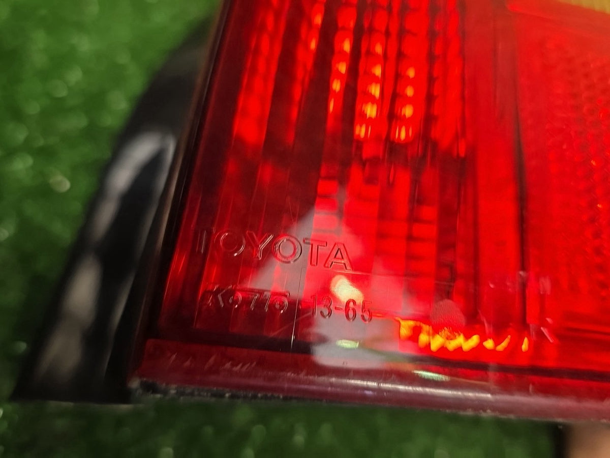 2004 Used Toyota Corolla - Right Taillight PN: 13-65