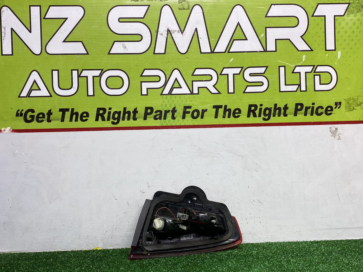 2002-2008 Ford Mondeo - Left Boot Light PN: