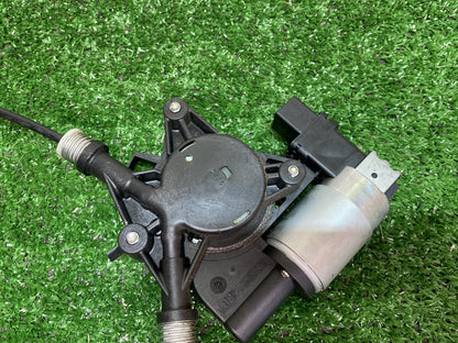 2007 Mazda Verisa - Left Front Window Regulator/Motor PN: D46159590A