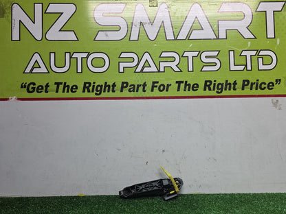 2005 Used Toyota Ist NCP60 - Left Rear Exterior Door Handle PN: See photos