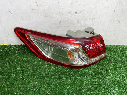 May 2006 to Mar 2009 - Honda Odyssey RB - Left Taillight - Red/Clear, Lens# 6572