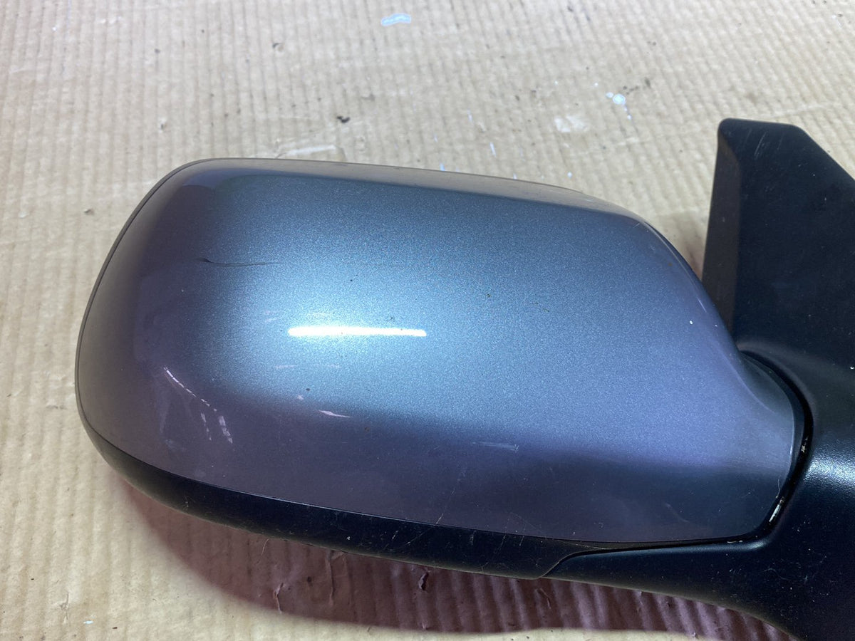 2006 Mazda Axela BK - Right Door Mirror/ PN: 5 wires