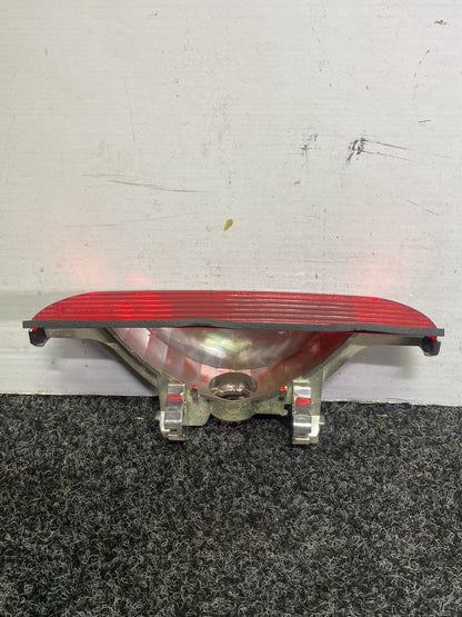 2010 Mazda Axela - High Level Stoplight
