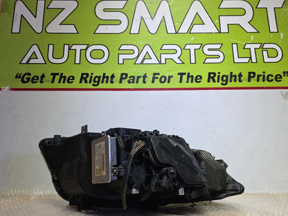 2009 BMW 320i - Left Headlight PN: