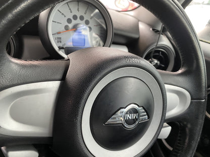 2007 MINI Cooper - Dismantling For Parts
