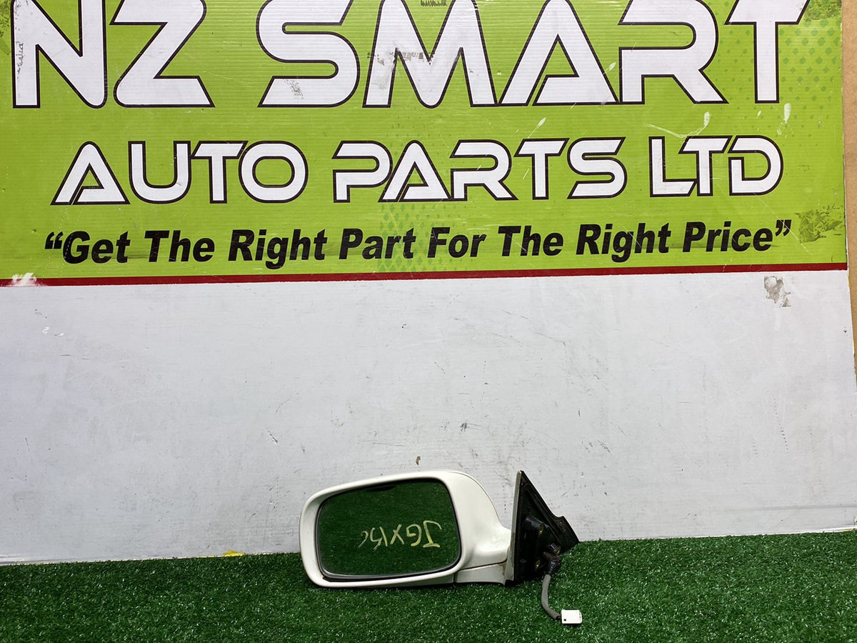 2004 to 2009 - Used Toyota Mark X New Zealand Only - Left Door Mirror - Non-Indicator, 5 Wire, 1St Gen
