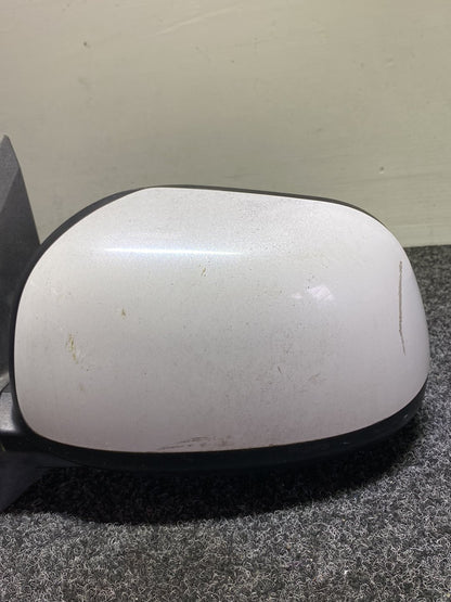 2007 Mitsubishi Outlander CW5W - Left Door Mirror