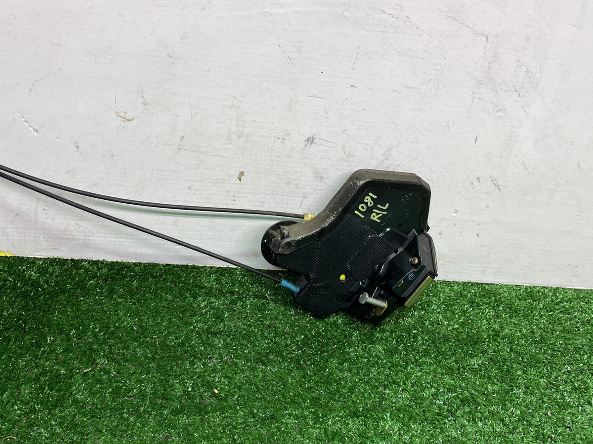 2005 Used Toyota Ist NCP60 - Left Rear Door Lock Actuator PN: 6906013090