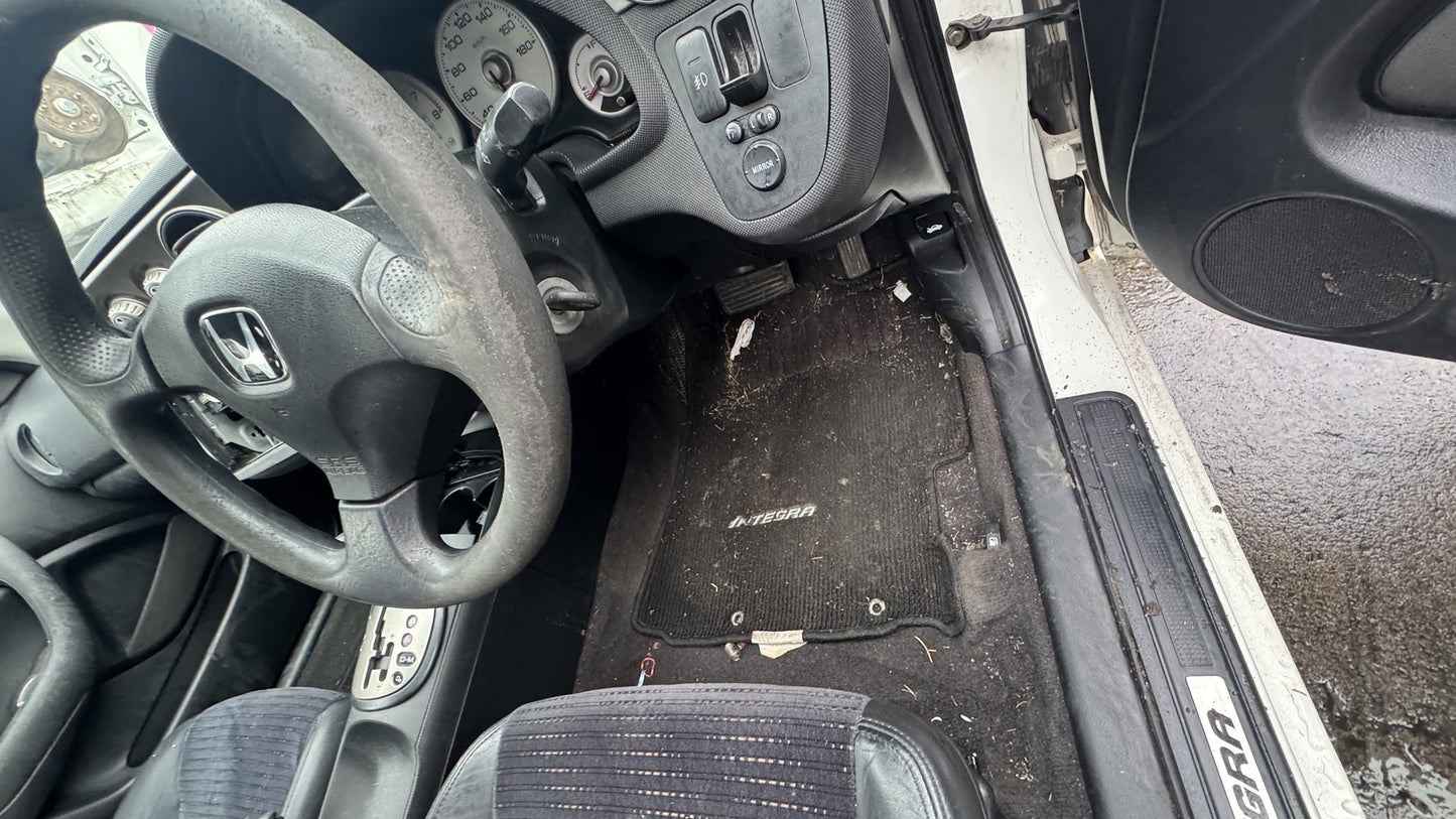 2003 Honda Integra DC5  Dismantling For Parts