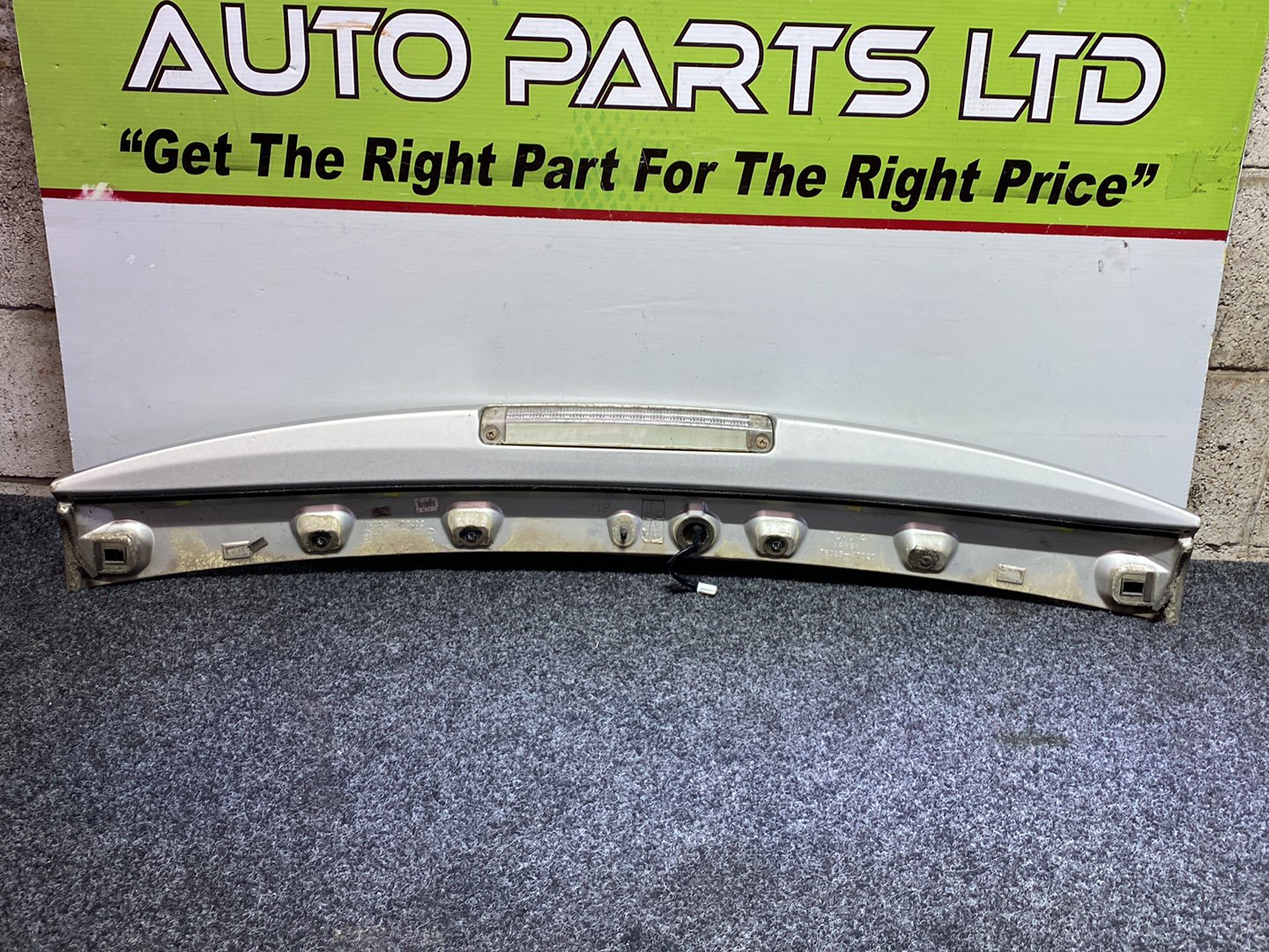 2009 Used Toyota Prius W20 - Rear Spoiler PN: 76085-47020