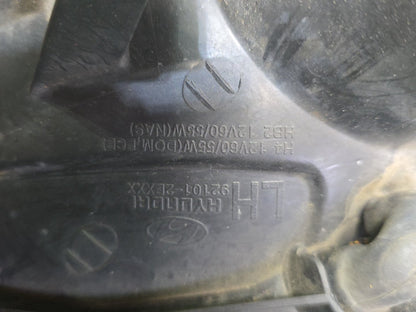 2006 Hyundai Tucson - Left Headlight PN: 92101-2EXXX