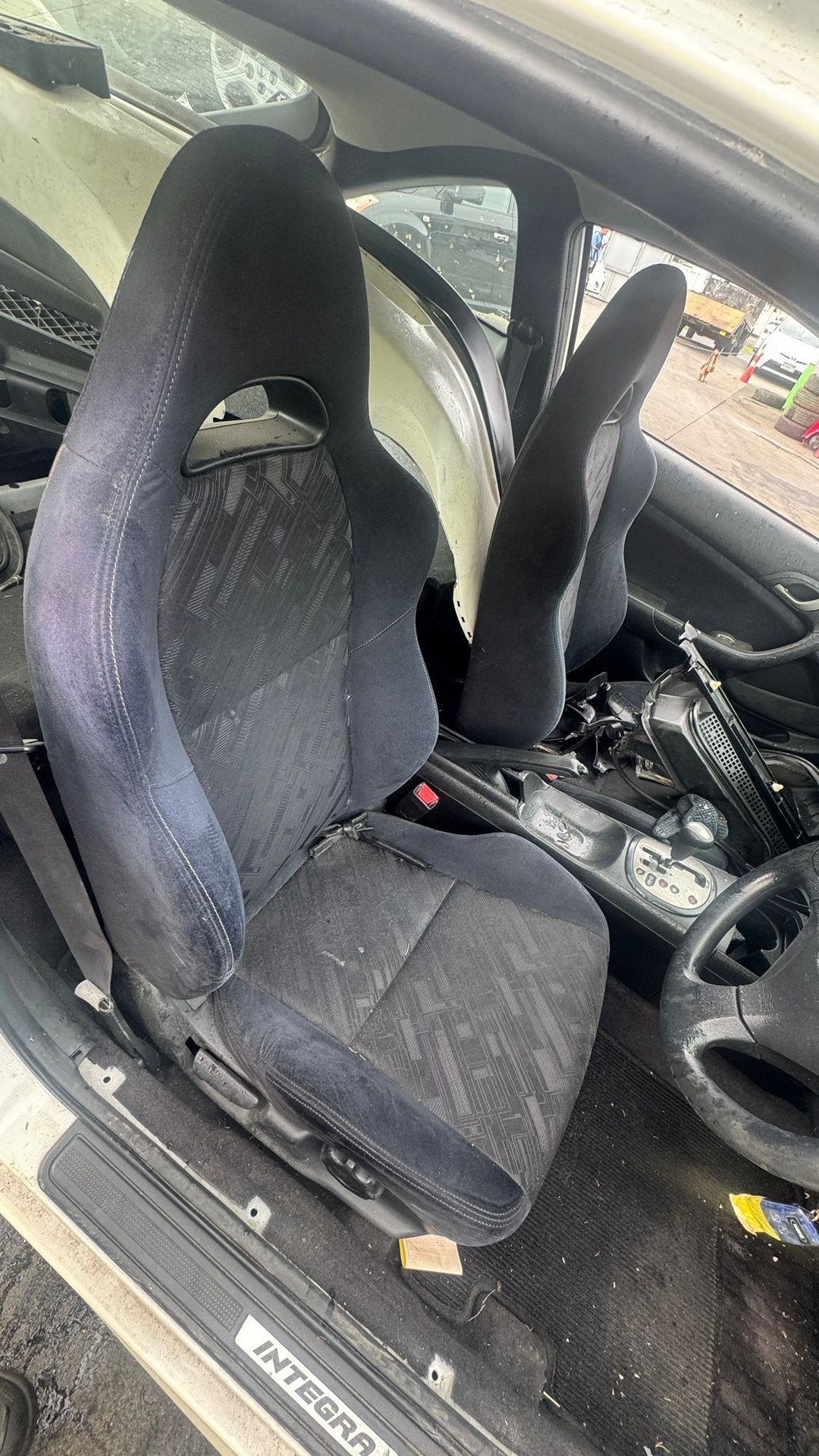 2001 Honda Integra DC5  Dismantling For Parts