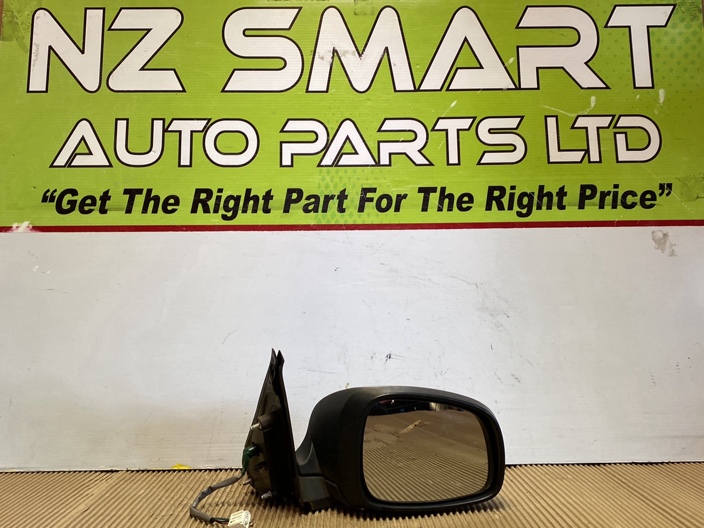2005 Suzuki Swift- Right Door Mirror PN: 5 wires