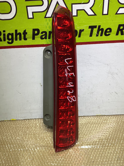 2005 Used Toyota Isis - Right Taillight PN: 8158044170