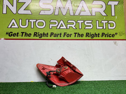 2002 Used Toyota Caldina - Right Taillight PN: 21-57