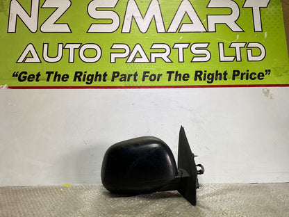 2010 Mitsubishi Outlander- Right Door Mirror PN: 3 wires