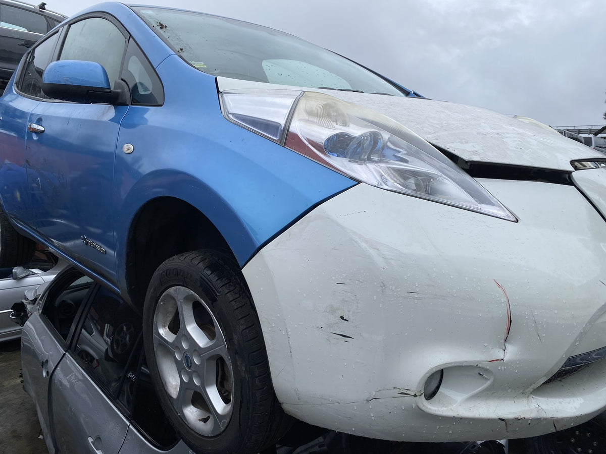 2012 Nissan Leaf Electric ZE0 Dismantling For Parts