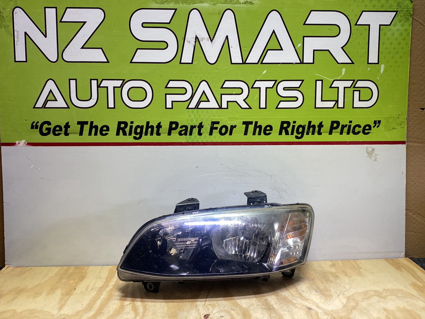 2010 Holden Commodore - Left Headlight
