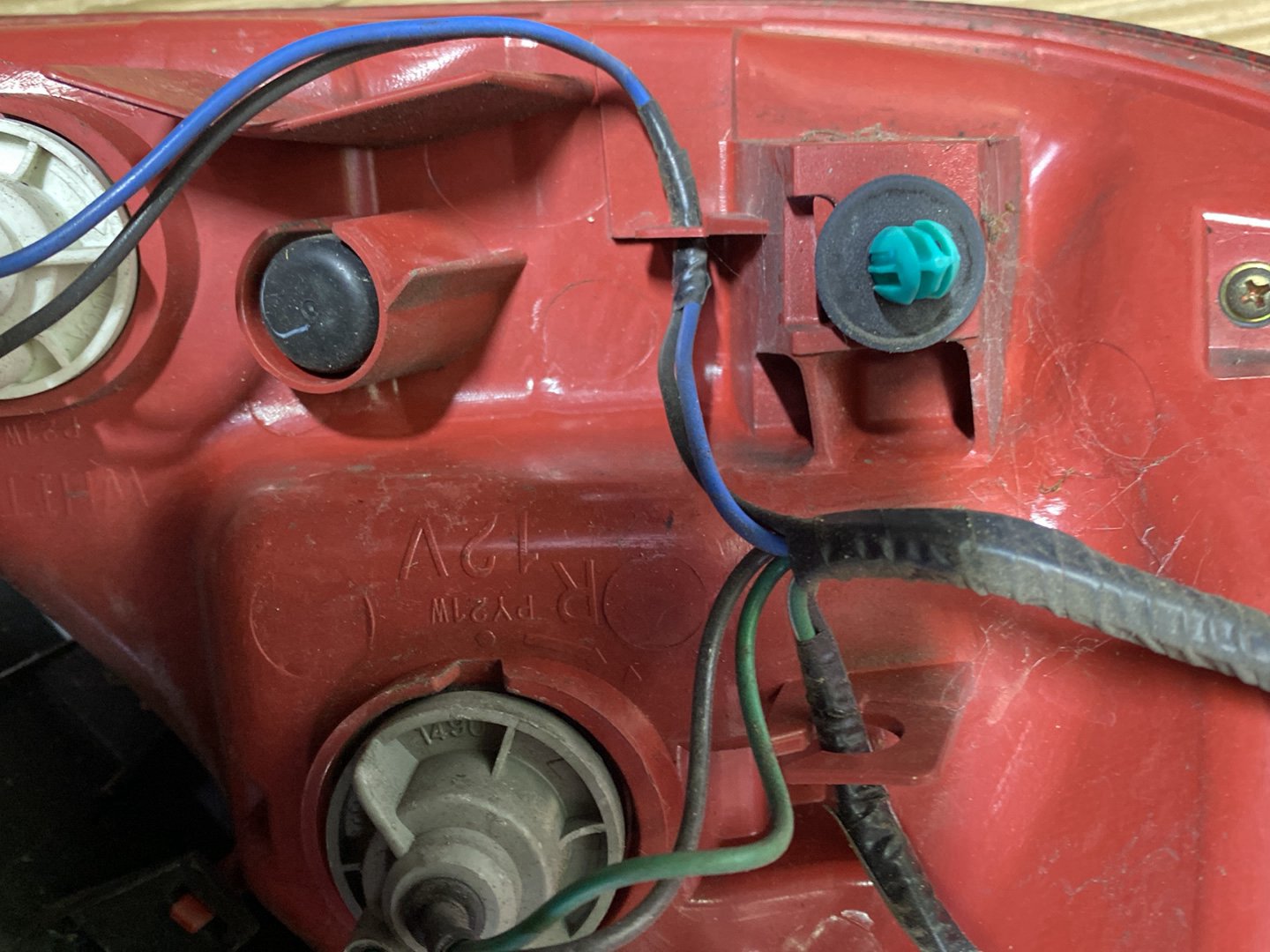 2007 Nissan Tiida- Right Taillight PN: see photos
