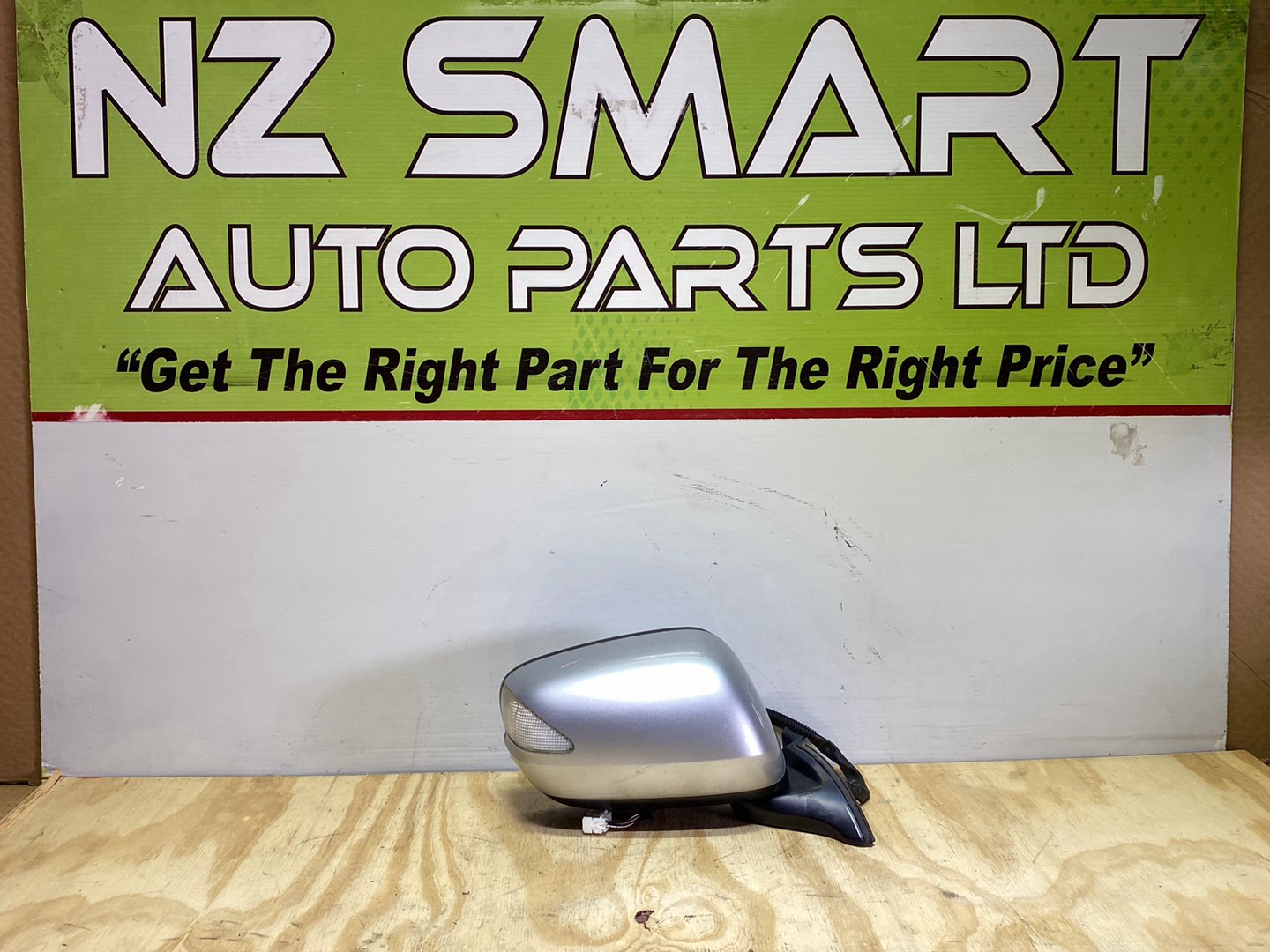 2010 Honda Fit GE6 - Right Door Mirror PN: 7 wires