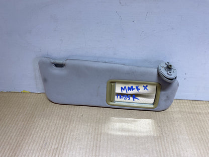 2005 Used Toyota Mark X GRX120 - Right Sun Visor