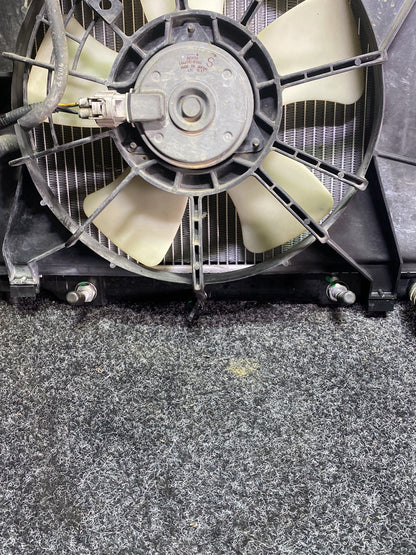 2010 Mazda Demio - Radiator