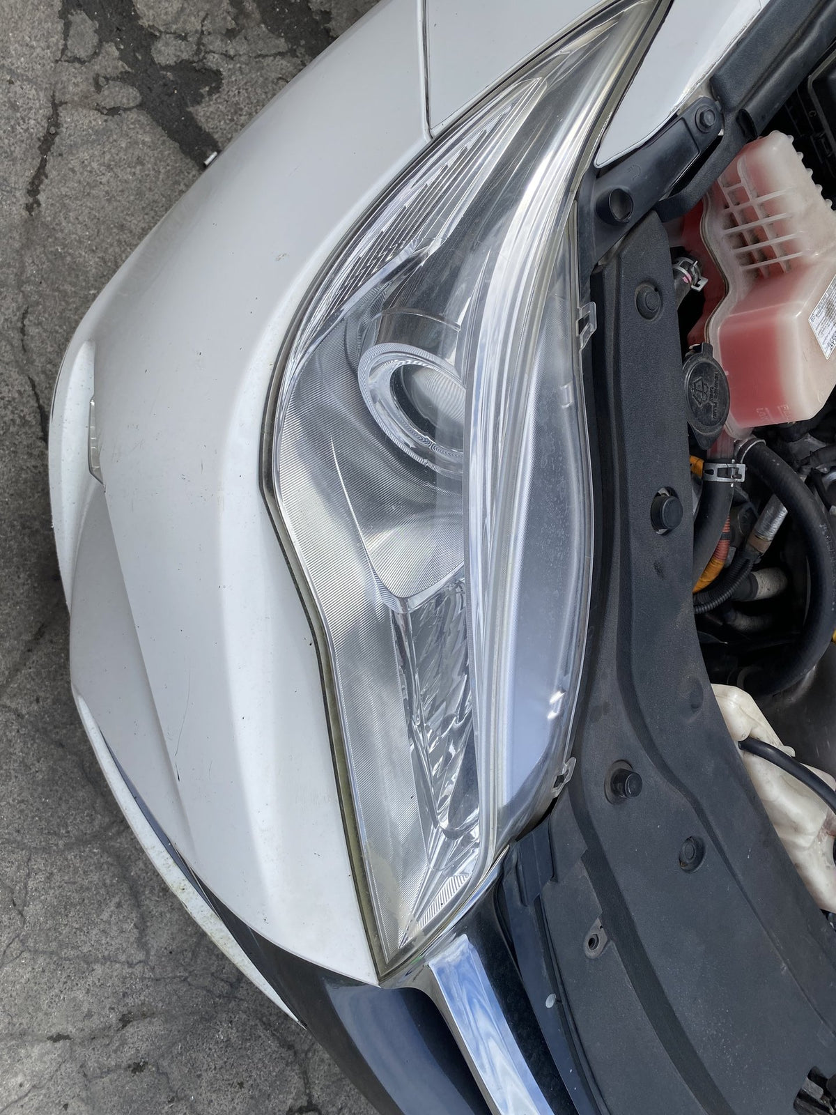 2016 Toyota Camry Hybrid H Dismantling For Parts