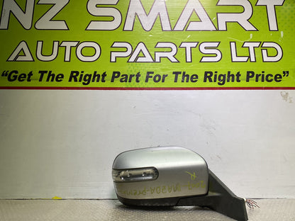 2007 Mazda Premacy- Right Door Mirror PN: 8 wires
