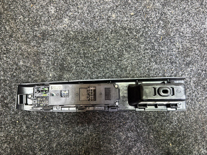 2005 Mazda Premacy - Master Power Window Switch