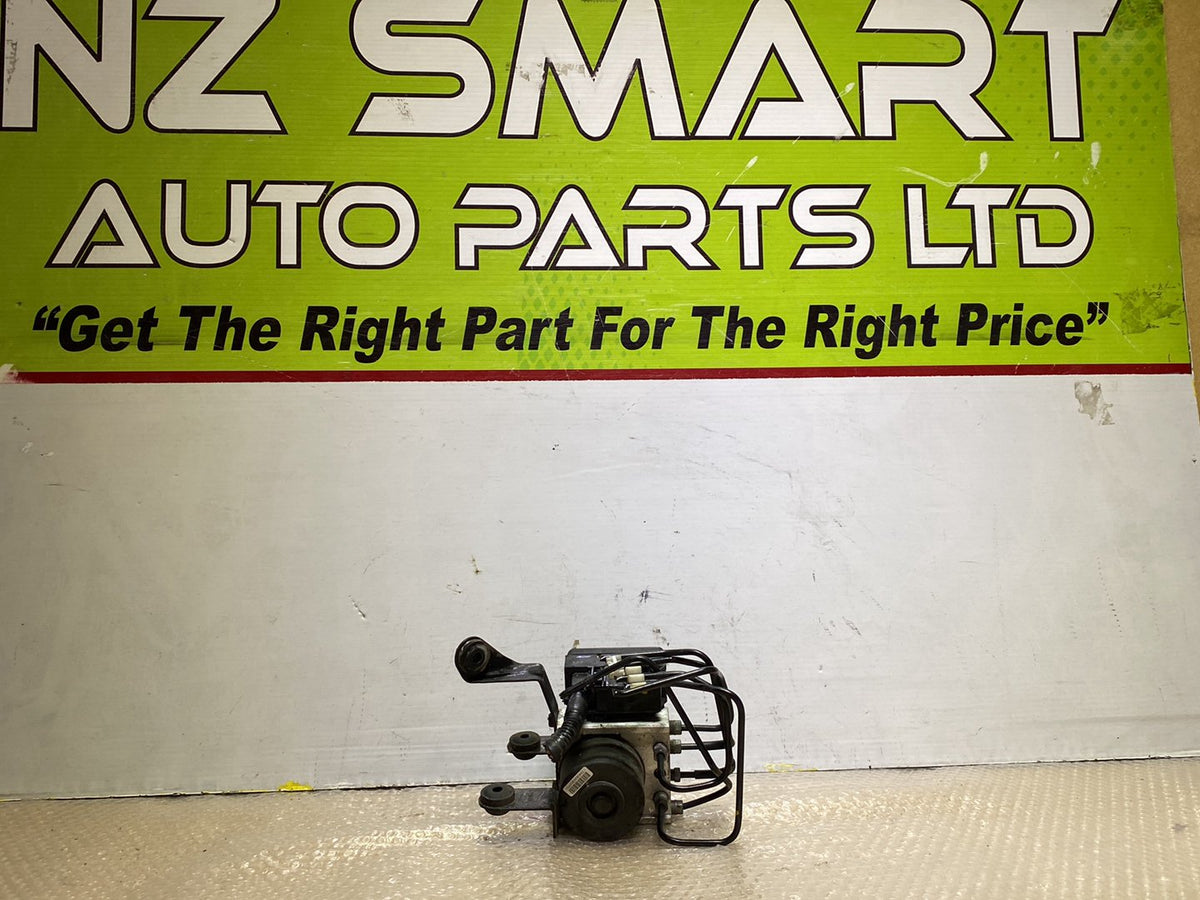 2005 Mazda Axela - ABS Pump PN: BVSN437AZD