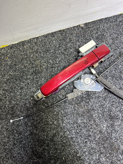 2013 Nissan Qashqai - Left Front Door Exterior Handle