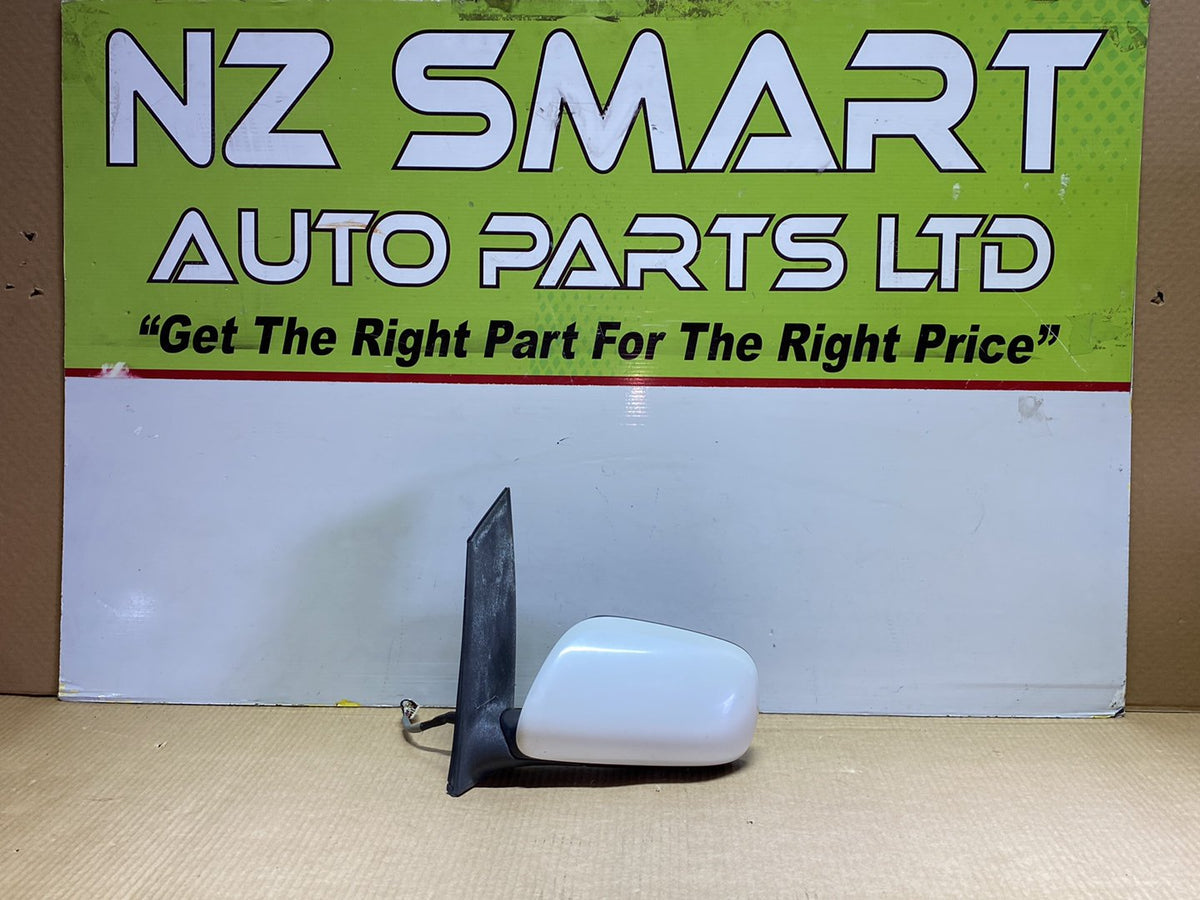 2005 Used Toyota Wish ANE10- Left Door Mirror PN: 7 wires
